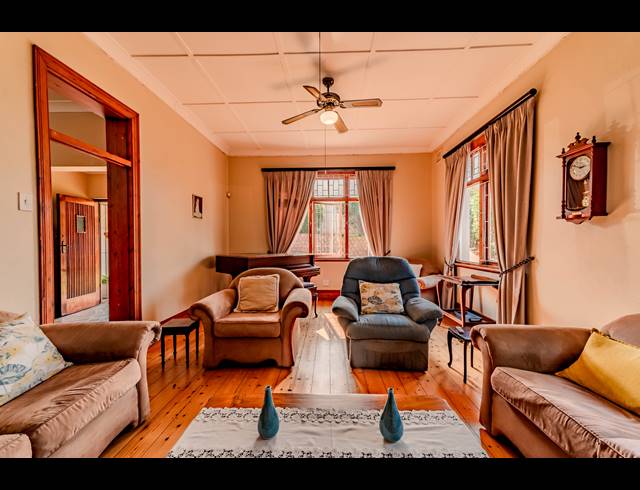 3 BEDROOM HOUSE FOR SALE IN GLENWOOD